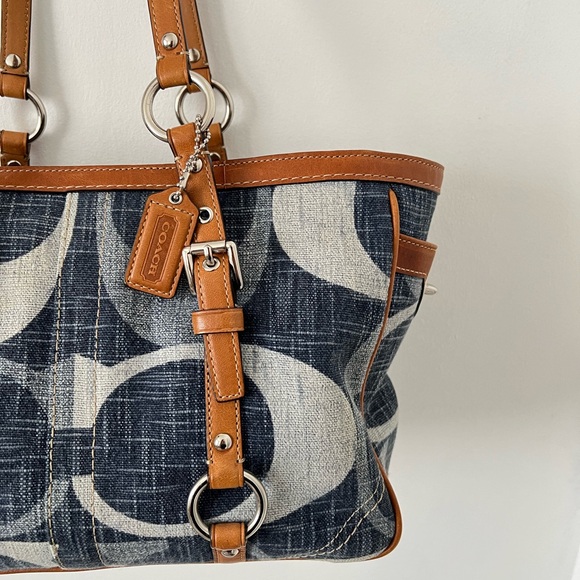 Coach Denim and Tan Signature Tote - Picture 7 of 12